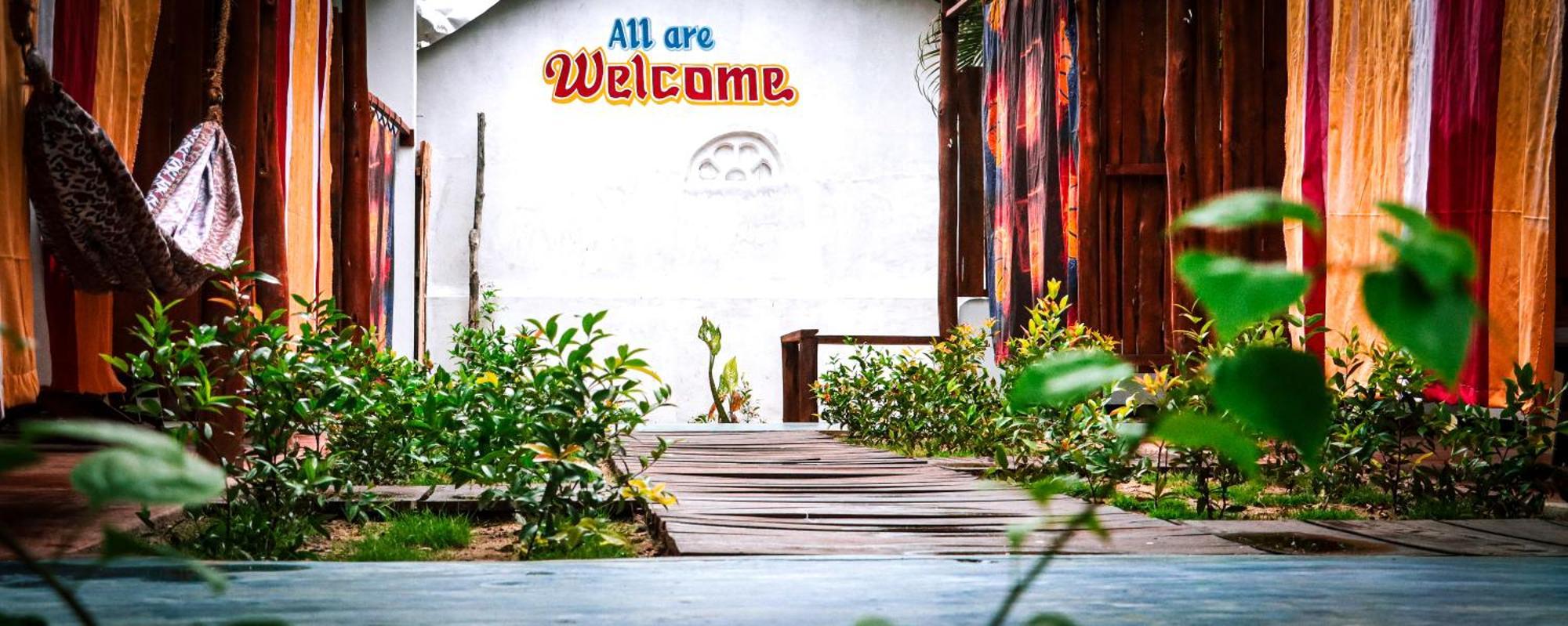 مبيت وإفطار آروغام Surfers Park Arugambay المظهر الخارجي الصورة